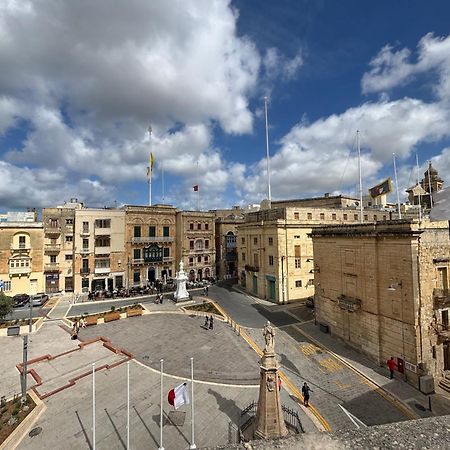 The Knight - Heritage & Art Home At Birgu Square Экстерьер фото