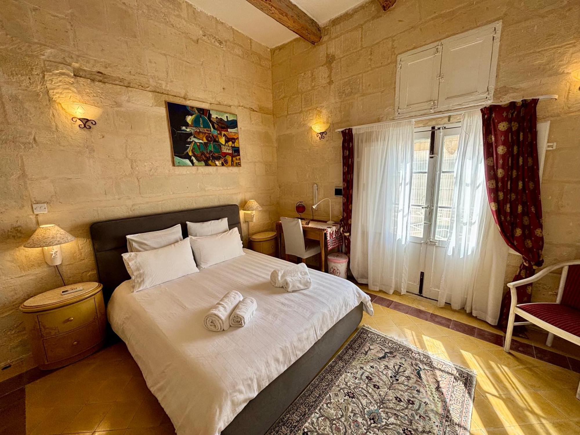 The Knight - Heritage & Art Home At Birgu Square Экстерьер фото